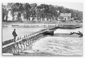 Écluse barrage mobile maison © Région Bourgogne-Franche-Comté, Inventaire du patrimoine