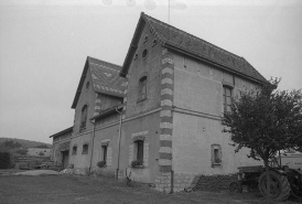 Façade ouest des écuries. © Région Bourgogne-Franche-Comté, Inventaire du patrimoine