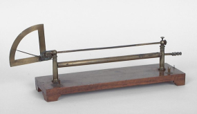  instrument de mise en évidence des dilatations © Région Bourgogne-Franche-Comté, Inventaire du patrimoine