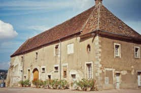 Vue du bâtiment agricole. © Région Bourgogne-Franche-Comté, Inventaire du patrimoine
