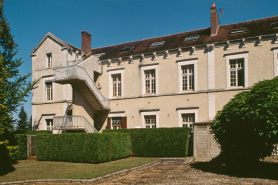 Quartier des femmes, bâtiment postérieur nord, façade ouest. © Région Bourgogne-Franche-Comté, Inventaire du patrimoine