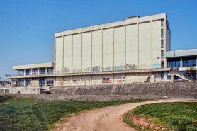 Centre culturel gymnase bourse du travail © Région Bourgogne-Franche-Comté, Inventaire du patrimoine