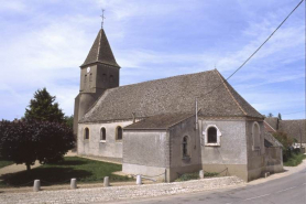 Elévation droite et chevet. © Région Bourgogne-Franche-Comté, Inventaire du patrimoine