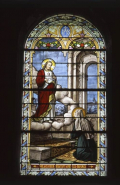 Fenêtre de la chapelle droite (baie 3) : Apparition du Sacré-Coeur à sainte Marguerite-Marie Alacocque. © Région Bourgogne-Franche-Comté, Inventaire du patrimoine