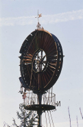 Détail de la partie supérieure. © Région Bourgogne-Franche-Comté, Inventaire du patrimoine