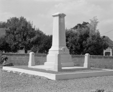 Monument aux morts de Saint-Gervais-en-Vallière. © Région Bourgogne-Franche-Comté, Inventaire du patrimoine