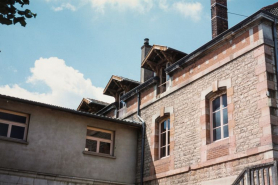 Façade postérieure, détail de 3 lucarnes. © Région Bourgogne-Franche-Comté, Inventaire du patrimoine