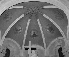 Chapelle, voûtes du choeur, le Christ et les Quatre Evangélistes. © Région Bourgogne-Franche-Comté, Inventaire du patrimoine