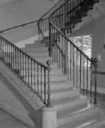 Escalier principal. © Région Bourgogne-Franche-Comté, Inventaire du patrimoine