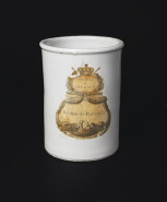 Vue d'un vase sans couvercle. © Région Bourgogne-Franche-Comté, Inventaire du patrimoine