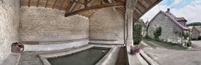 Vue intérieure du lavoir. © Région Bourgogne-Franche-Comté, Inventaire du patrimoine