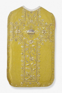 Vue d'ensemble de la chasuble. © Région Bourgogne-Franche-Comté, Inventaire du patrimoine