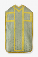 Vue d'ensemble de la chasuble. © Région Bourgogne-Franche-Comté, Inventaire du patrimoine
