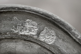 Détail, poinçons. © Région Bourgogne-Franche-Comté, Inventaire du patrimoine