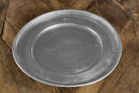 Vue d'ensemble du plat n° 02/00400, 6. © Région Bourgogne-Franche-Comté, Inventaire du patrimoine