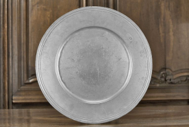 Vue d'ensemble du plat n° 02/00371, 2 dressé. © Région Bourgogne-Franche-Comté, Inventaire du patrimoine