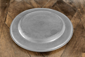 Vue d'ensemble du revers du plat n° 02/00373. © Région Bourgogne-Franche-Comté, Inventaire du patrimoine