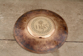 Vue d'ensemble de la patène. © Région Bourgogne-Franche-Comté, Inventaire du patrimoine