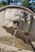 Détail de la fontaine. © Région Bourgogne-Franche-Comté, Inventaire du patrimoine