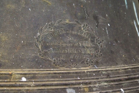 Détail : marque des fondeurs. © Région Bourgogne-Franche-Comté, Inventaire du patrimoine