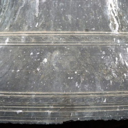 Détail du décor de la frappe. © Région Bourgogne-Franche-Comté, Inventaire du patrimoine