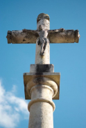 Détail de la croix. © Région Bourgogne-Franche-Comté, Inventaire du patrimoine