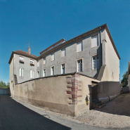 Façades sur cour des deux corps de bâtiment. © Région Bourgogne-Franche-Comté, Inventaire du patrimoine
