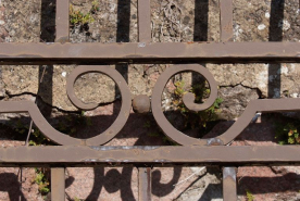 Ancien portail de la cour, détail. © Région Bourgogne-Franche-Comté, Inventaire du patrimoine