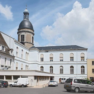 Dôme et salles de malades. © Région Bourgogne-Franche-Comté, Inventaire du patrimoine