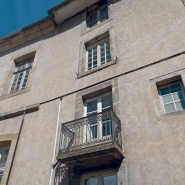 Pavillon postérieur de l'aile droite : détail d'une travée au niveau du raccord. © Région Bourgogne-Franche-Comté, Inventaire du patrimoine