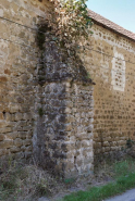 Chapelle : contrefort central du mur de long-pan sur rue. © Région Bourgogne-Franche-Comté, Inventaire du patrimoine