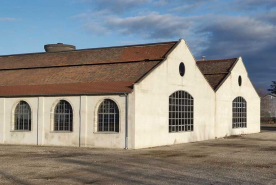 Trois travées de l'élévation ouest et murs-pignons sud. © Région Bourgogne-Franche-Comté, Inventaire du patrimoine