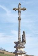 Fût et croix. © Région Bourgogne-Franche-Comté, Inventaire du patrimoine