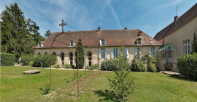 Façade postérieure de l'ancien hôpital. © Région Bourgogne-Franche-Comté, Inventaire du patrimoine