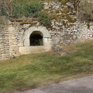 Edicule de captage. © Région Bourgogne-Franche-Comté, Inventaire du patrimoine