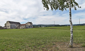 Vue d'ensemble vers le Sud : plan large. © Région Bourgogne-Franche-Comté, Inventaire du patrimoine