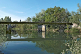 Pont de chemin de fer désaffecté, vue d'ensemble. © Région Bourgogne-Franche-Comté, Inventaire du patrimoine