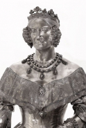 Détail : buste, de face. © Région Bourgogne-Franche-Comté, Inventaire du patrimoine