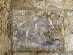 Pierre de fondation de la chapelle. © Région Bourgogne-Franche-Comté, Inventaire du patrimoine