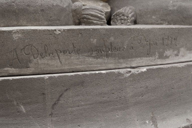 Détail signature. © Région Bourgogne-Franche-Comté, Inventaire du patrimoine