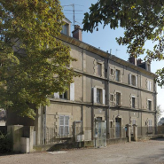 Façade sur port de la maison de perception de Dijon. © Région Bourgogne-Franche-Comté, Inventaire du patrimoine