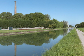 La cheminée de l'usine. © Région Bourgogne-Franche-Comté, Inventaire du patrimoine