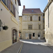 Vue d'ensemble : façade rue de Gaulle. © Région Bourgogne-Franche-Comté, Inventaire du patrimoine