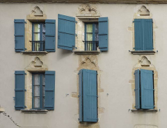 Façade antérieure : vue des façades. © Région Bourgogne-Franche-Comté, Inventaire du patrimoine