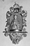 Photographie ancienne avec la statuette. © Région Bourgogne-Franche-Comté, Inventaire du patrimoine