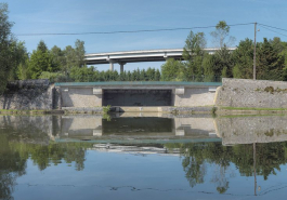 Le viaduc surplombant le pont sur l'ancienne gare d'eau des houillères d'Epinac. © Région Bourgogne-Franche-Comté, Inventaire du patrimoine