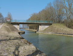 Vue d'ensemble du pont. © Région Bourgogne-Franche-Comté, Inventaire du patrimoine