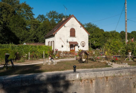La maison éclusière. © Région Bourgogne-Franche-Comté, Inventaire du patrimoine