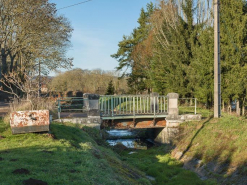 Vue d'ensemble du pont. © Région Bourgogne-Franche-Comté, Inventaire du patrimoine