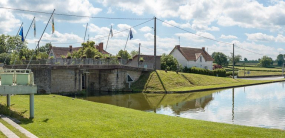 Le pont, vu d'aval. © Région Bourgogne-Franche-Comté, Inventaire du patrimoine